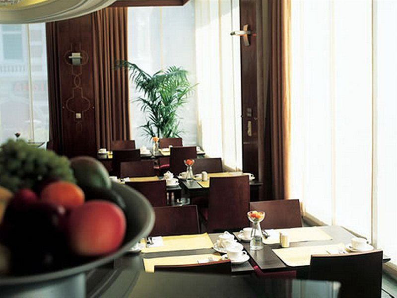 เอ็นเอช อัมสเตอร์ดัม การันซา Hotel ภายนอก รูปภาพ